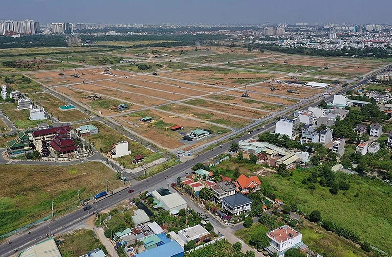 Đất đấu giá hay đất dân